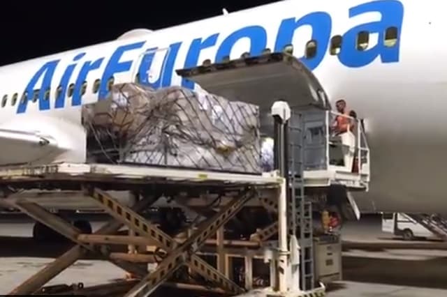 Vacunas donadas por Catar están en camino, confirma Abdo Benítez