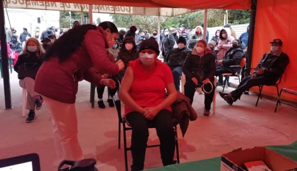 Salud proyecta vacunación a franja de entre 18 a 49 años en julio