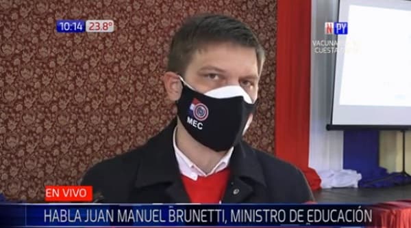 Estudiantes volverán a las aulas el 2 de agosto, confirma ministro