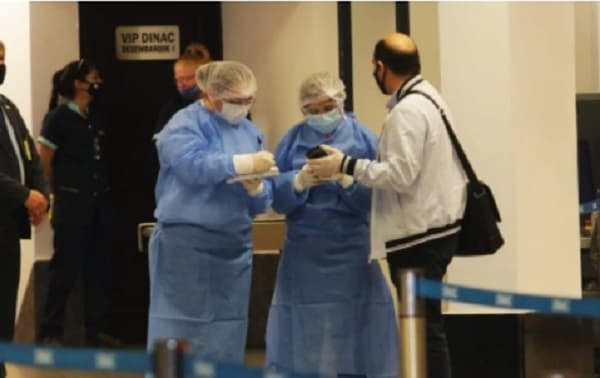 Cuarentena obligatoria para viajeros rige desde el miércoles