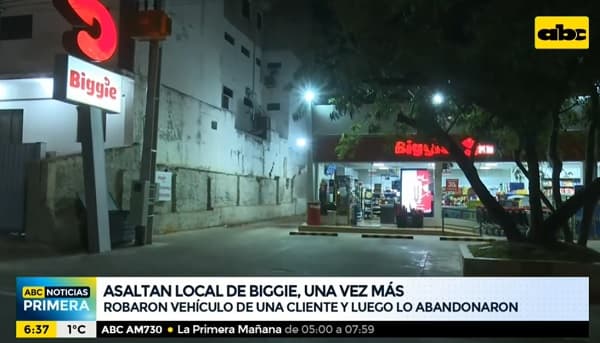 Asaltan un Biggie y se llevan hasta el auto de una clienta