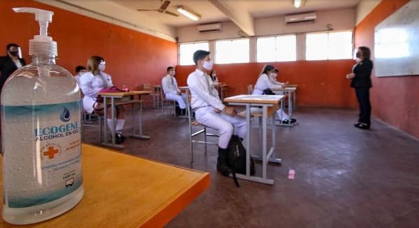 Docentes están de acuerdo con el retorno a clases