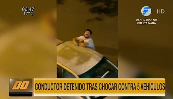 Conductor choca contra cinco automóviles en el microcentro