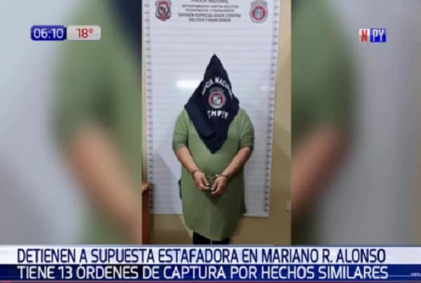 Detienen a una mujer con 13 órdenes de captura por casos de estafa