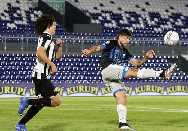 12 de Octubre frustra la primera victoria de Libertad