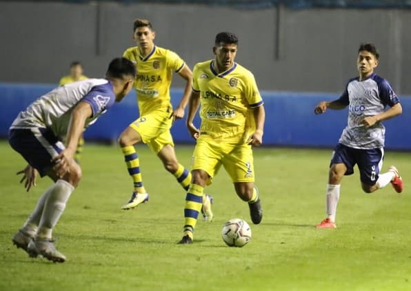 Oriental vence a Capiatá en penales