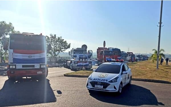 “Sin nuestra ley, no nos vamos de Asunción”, aseguran los camioneros