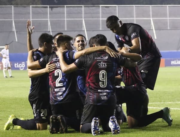 Guaireña sorprende a Nacional a domicilio