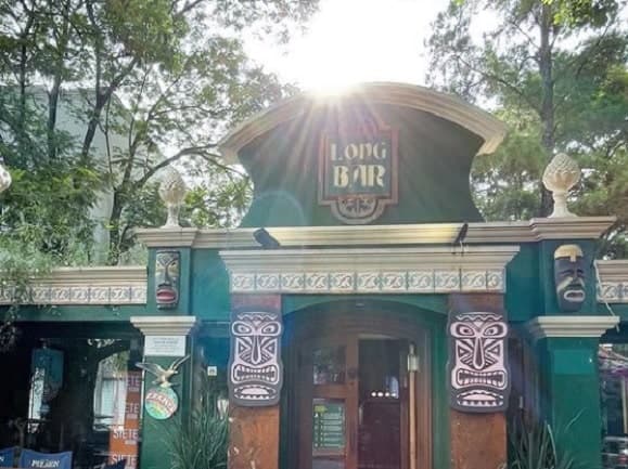 Long Bar opera sin licencia ni patente, según comuna