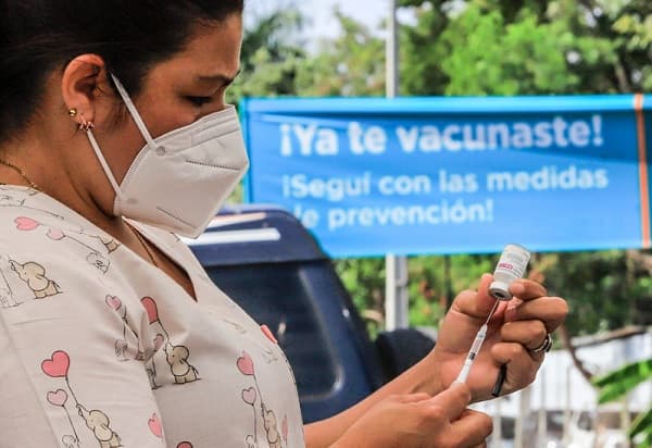 Continúa desde el lunes la aplicación de primeras, segundas y terceras dosis