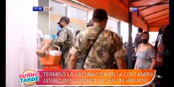 Viceministro interviene ante caos en vacunatorio de la Costanera