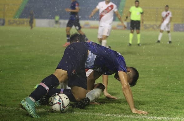 Iteño gana en penales y avanza en Copa Paraguay