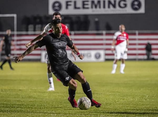 Libertad supera a River a domicilio