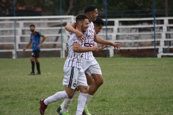 Copa Paraguay tendrá dos partidos este lunes