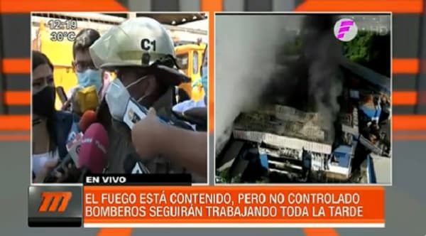 Bomberos controlan incendio en frigorífico