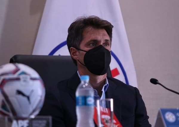 “Necesitamos ganar, más allá de la táctica”, dice Barros Schelotto