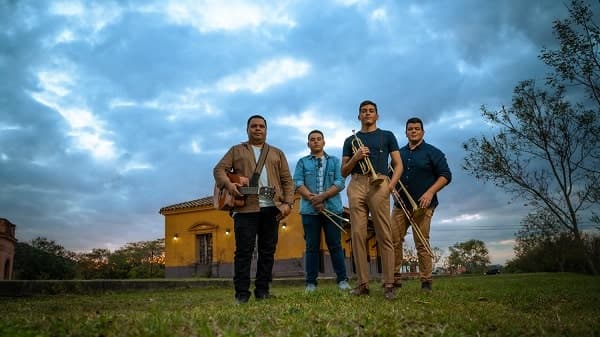 Cumbre Bohemia lanza la polca paraguaya “Gocemos la vida”