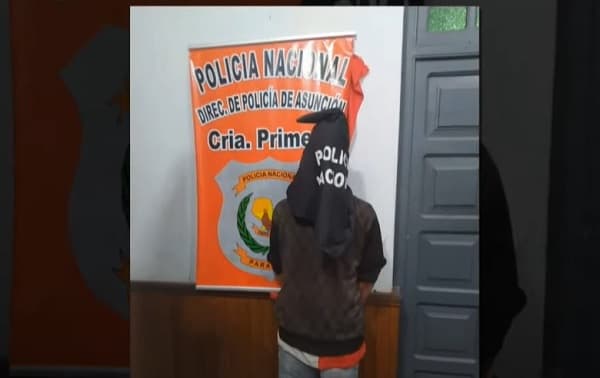 Detienen a hombre sospechoso de robar en exfábrica