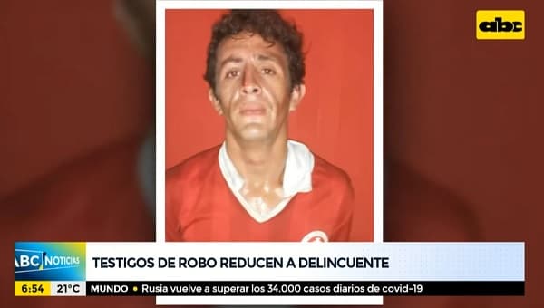 Testigos de asalto detienen a un hombre