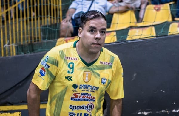 Muere el salonista Darío Herrera