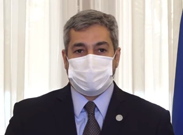 Abdo Benítez anuncia “abaratamiento de la canasta familiar”