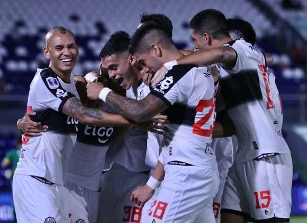 Olimpia vence en penales y está en la final de la Copa Paraguay