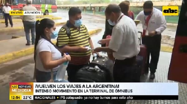 Parte primer bus rumbo a Argentina luego de más de un año y medio