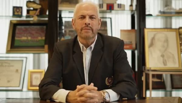 Juan José Zapag anuncia su candidatura a la presidencia de Cerro Porteño