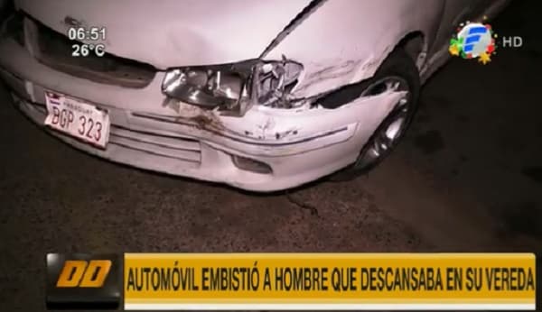 Conductor atropella a hombre que compartía con su familia en la vereda