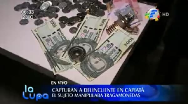 Detienen a hombre que extraía dinero de tragamonedas