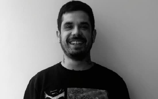 Marcelo Soler cierra el año con show en la Alianza Francesa