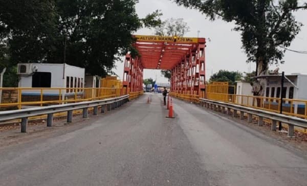 Desde el lunes se reabren pasos fronterizos con Argentina
