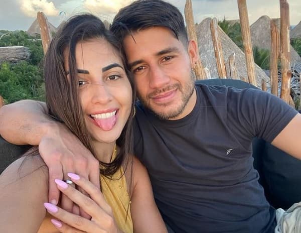 Cristina Aranda anuncia divorcio