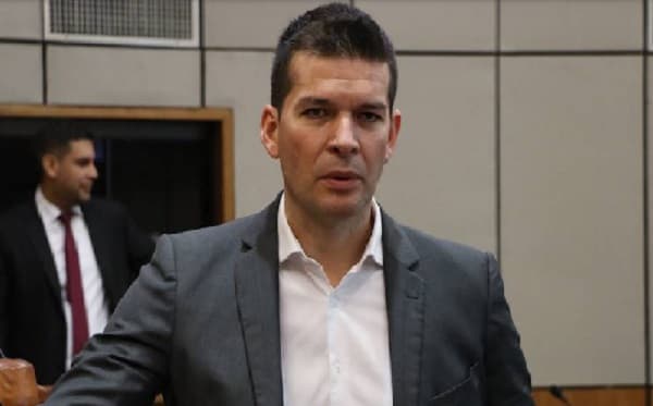 Godoy defiende a Cartes y dice que Abdo es “cagador” y “traicionero”