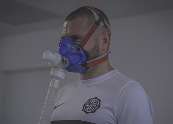 Olimpia ya viste con nueva marca