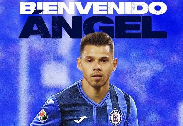 Ángel Romero es presentado por Cruz Azul 