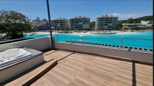 A Ultranza Py: Allanan tres viviendas en Aqua Village