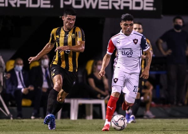 Dos juegos animarán el Apertura este sábado