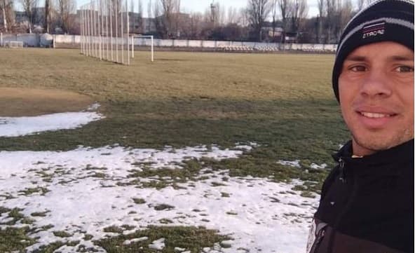 Jugador paraguayo en Ucrania está en alerta por bombardeo y espera salir el sábado