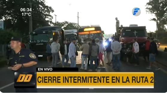 Sigue la protesta de camioneros con cierres intermitentes de ruta