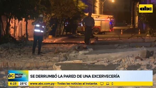 Pared de excervecería del centro se desploma