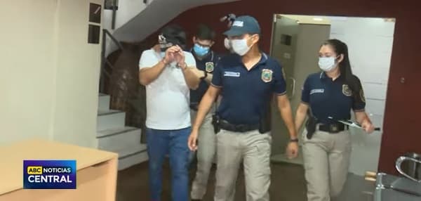 Ordenan captura de político colorado por atentado en San Bernardino