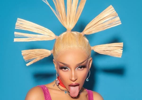 Furia en redes por pataleta de Doja Cat 