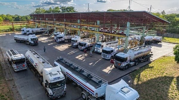 Senado aprueba proyecto sobre combustibles, pero camioneros seguirán movilizados