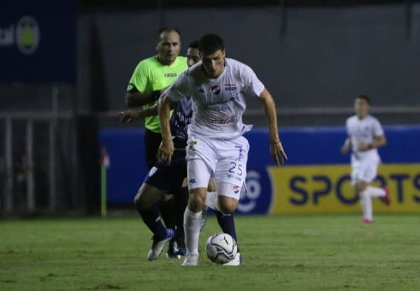 Nacional supera a Ameliano sobre el descuento 