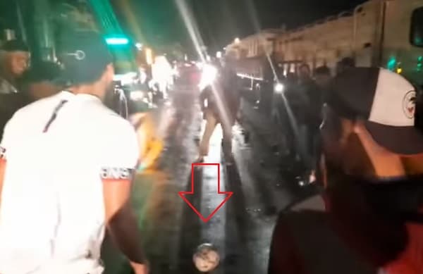 Futbolistas se enfrentan a camioneros en penales durante corte 