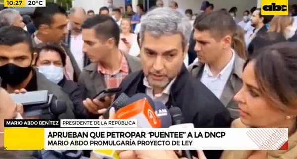 Abdo dice que “normalmente” no recurre a veto sobre “puenteo” a Contrataciones