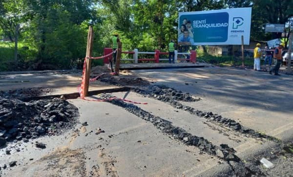 Caótico tránsito tras la clausura del puente Yberá en San Lorenzo