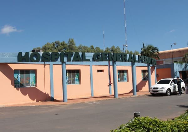 Anita está conectada a corazón artificial y espera donante