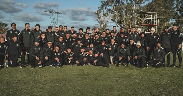 Olimpia buscará sumar ante Colón en Santa Fe